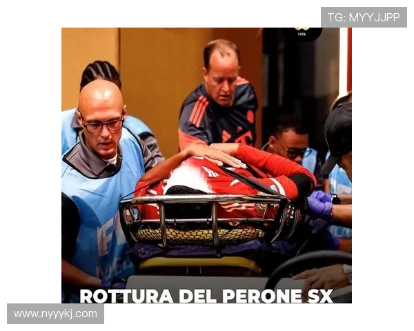 拜仁官方诺伊尔左小腿撕裂伤缺 拜仁官方诺伊尔左小腿撕裂伤缺