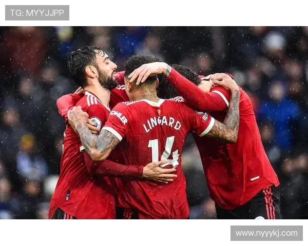 生死瞬间:英超保级战中的球员心理博弈 生死瞬间:英超保级战中的球员心理博弈